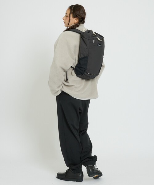 Cotopaxi(コトパクシ)の「【cotopaxi/コトパクシ】Empacable 16L Daypack/バッグパック/16L(バックパック/リュック・レディース・マスタード/ブラック/パープル・フリー)」の16枚目の写真