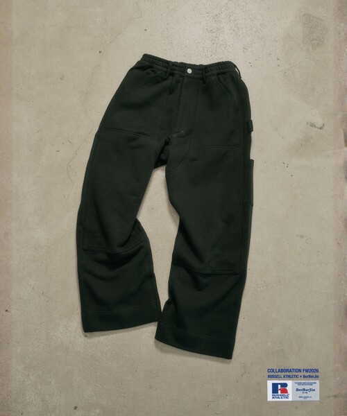 Russell Athletic(ラッセルアスレティック)の「限定商品【RUSSELL × BerBerJin /ラッセル × ベルベルジン】Pro Cotton Loopback Terry Sweat Double Knee Sweat /ダブルニースウェットパンツ(スウェットパンツ・メンズ・ブラック/グレー/ネイビー・XL/L/M)」の2枚目の写真
