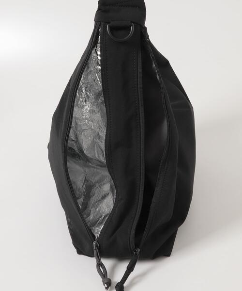 URBAN RESEARCH DOORS(アーバンリサーチドアーズ)の「撥水MULTIPOCKET SHOULDER(ショルダーバッグ・メンズ・ブラック/ネイビー/ダークグレー・-)」の11枚目の写真