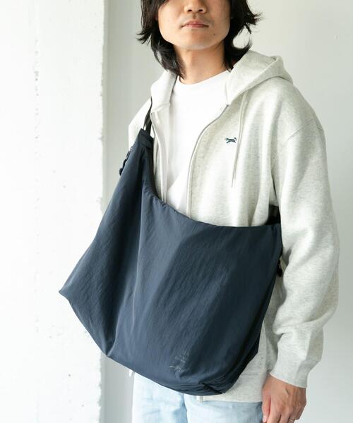 URBAN RESEARCH DOORS(アーバンリサーチドアーズ)の「撥水MULTIPOCKET SHOULDER(ショルダーバッグ・メンズ・ブラック/ネイビー/ダークグレー・-)」の20枚目の写真