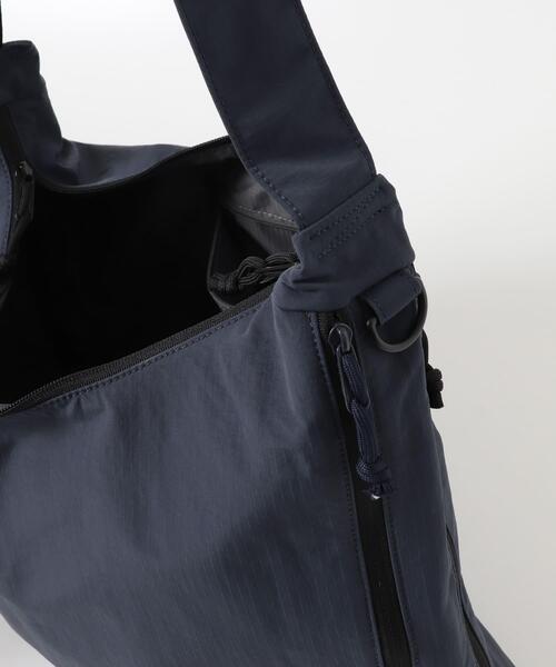 URBAN RESEARCH DOORS(アーバンリサーチドアーズ)の「撥水MULTIPOCKET SHOULDER(ショルダーバッグ・メンズ・ブラック/ネイビー/ダークグレー・-)」の17枚目の写真