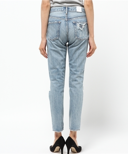 MOUSSY（マウジー）の「GRUNGE STRAIGHT（デニムパンツ・レディース・ライトブルー・23inch/26inch/27inch/25inch/24inch）」の5枚目の写真