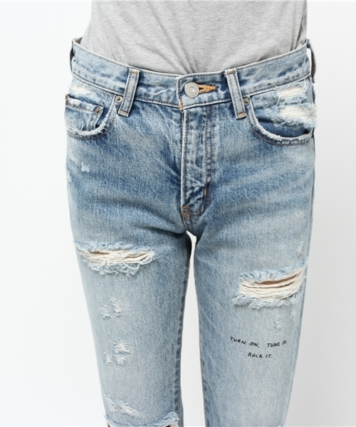 MOUSSY（マウジー）の「GRUNGE STRAIGHT（デニムパンツ・レディース・ライトブルー・23inch/26inch/27inch/25inch/24inch）」の6枚目の写真