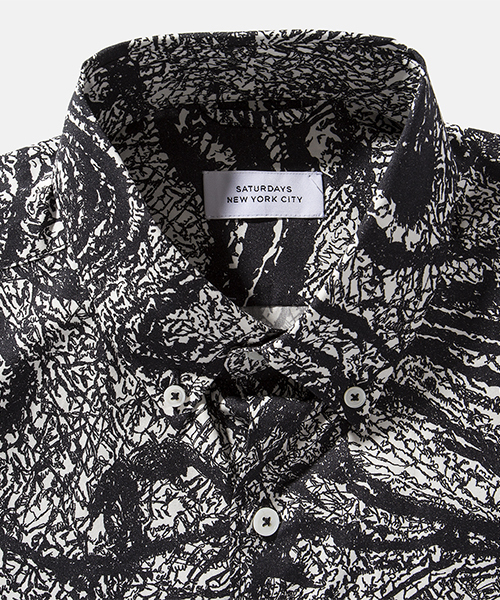 Saturdays NYC(サタデーズ ニューヨークシティ )の「Crosby Topograph Shirt(シャツ/ブラウス・メンズ・ホワイト/ワイン・L/S/X-SMALL/M/X-LARGE)」の3枚目の写真