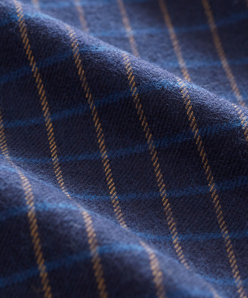 STUDIOUS（ステュディオス）の「【WEB限定】STUDIOUS ピュアニューウールチェックマフラー（マフラー・メンズ・グレー/ブルー/レッド/ネイビー/ブラック・FREE）」の8枚目の写真