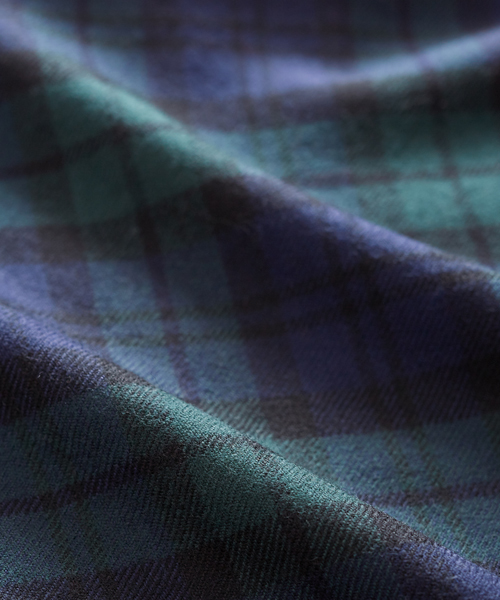 STUDIOUS（ステュディオス）の「【WEB限定】STUDIOUS ピュアニューウールチェックマフラー（マフラー・メンズ・グレー/ブルー/レッド/ネイビー/ブラック・FREE）」の9枚目の写真