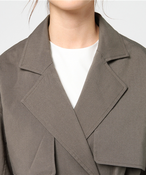 LBC（エルビーシー）の「着流しトレンチ    （トレンチコート・レディース・オリーブ/ベージュ・MEDIUM/LARGE）」の7枚目の写真