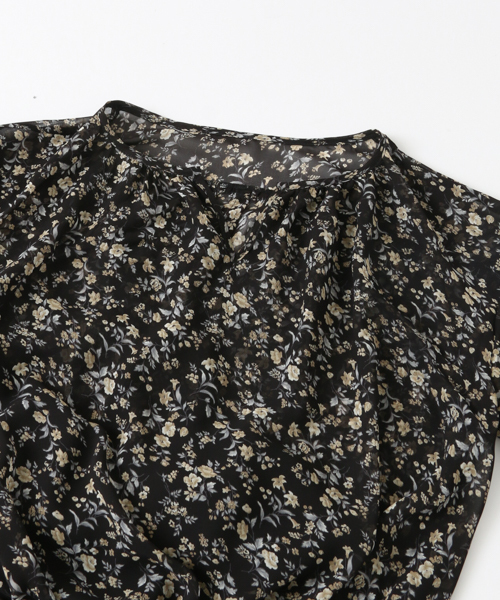 URBAN RESEARCH（アーバンリサーチ）の「 UR ギャザーロングワンピース　（ワンピース・レディース・カーキ/その他1・FREE）」の9枚目の写真