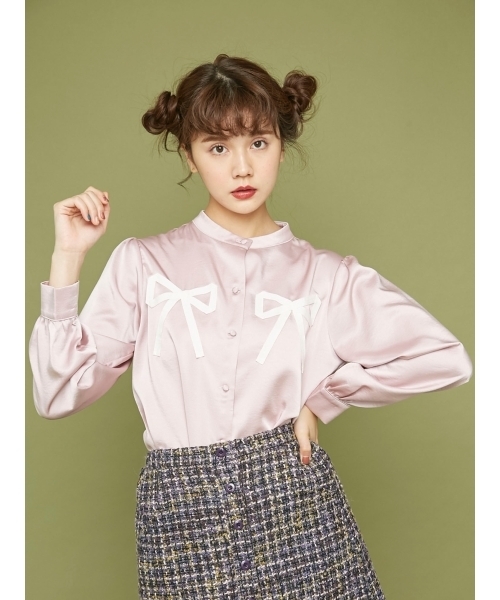 merry jenny（メリージェニー）の「ラフリボンブラウス（シャツ/ブラウス・レディース・ブラック/レッド/ピンク・FREE）」の3枚目の写真