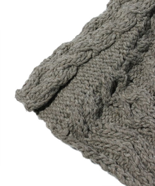 Another Edition(アナザーエディション)の「AE Roving Hand ケープ(ストール/ショール・レディース・グレー/ダークグレー/ベージュ・フリー)」の4枚目の写真