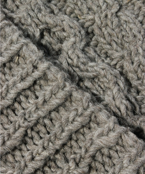 Another Edition(アナザーエディション)の「AE Roving Hand ケープ(ストール/ショール・レディース・グレー/ダークグレー/ベージュ・フリー)」の6枚目の写真