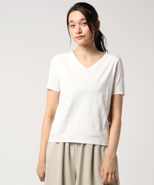 NATURAL BEAUTY BASIC（ナチュラルビューティーベーシック）の「セーターマシーンVネックニット（ニット/セーター・レディース・ホワイト系その他/オフホワイト/レッド/ネイビー・MEDIUM）」の8枚目の写真
