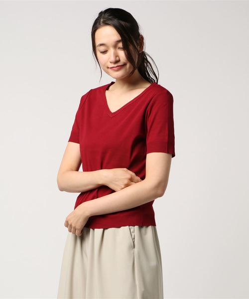 NATURAL BEAUTY BASIC（ナチュラルビューティーベーシック）の「セーターマシーンVネックニット（ニット/セーター・レディース・ホワイト系その他/オフホワイト/レッド/ネイビー・MEDIUM）」の10枚目の写真
