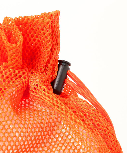 BEAMS（ビームス）の「BEAMS × PORTER / 別注 Mesh Purse (M)（ショルダーバッグ・メンズ・ベージュ/グレー/オレンジ・ONE SIZE）」の8枚目の写真
