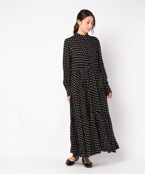 cepo（セポ）の「小花ティアードマキシワンピース（ワンピース・レディース・ブラック/ネイビー・M）」の8枚目の写真