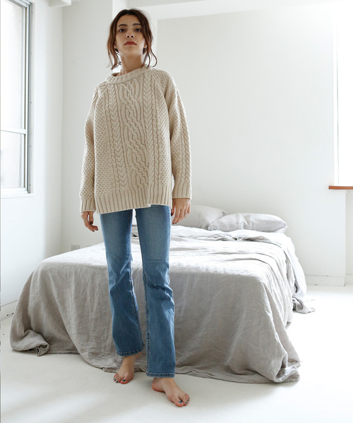 marjour（マージュール）の「STRETCH FLARE DENIM（デニムパンツ・レディース・ブラック/インディゴブルー・SMALL/MEDIUM）」の12枚目の写真