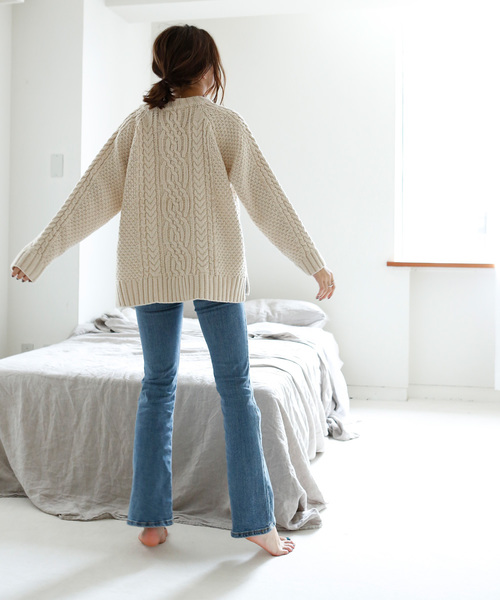 marjour（マージュール）の「STRETCH FLARE DENIM（デニムパンツ・レディース・ブラック/インディゴブルー・SMALL/MEDIUM）」の16枚目の写真
