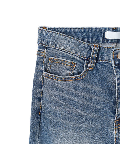 marjour（マージュール）の「STRETCH FLARE DENIM（デニムパンツ・レディース・ブラック/インディゴブルー・SMALL/MEDIUM）」の14枚目の写真