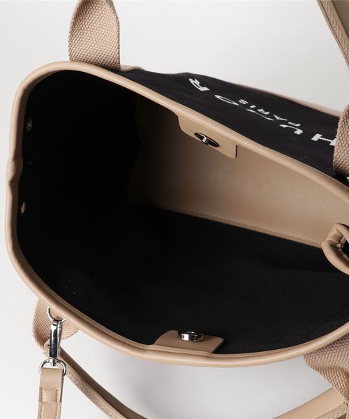 florist(フローリスト)の「【2way】【2点セット】英字入りワイドハンドバッグ(トートバッグ・レディース・ブラウン/イエロー/ブルー/グリーン/ブラック系その他/ベージュ/ブラック系その他2・FREE)」の11枚目の写真