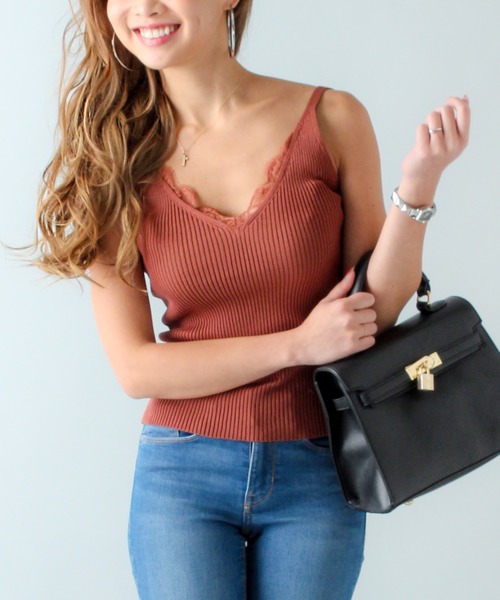 JUNOAH（ジュノア）の「レースリブキャミタンクトップ（タンクトップ・レディース・ホワイト/ブラック/パープル/ネイビー/ブラウン/グレー/オリーブ/ピンク/ブルー/グリーン/ダークグレー/ミント/クリーム/ワイン/サーモンピンク・FREE）」の6枚目の写真