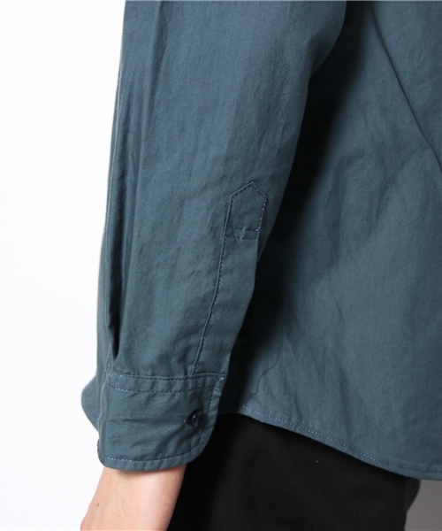 WHO'S WHO gallery（フーズフーギャラリー）の「MA-1ポケットRGシャツ（シャツ/ブラウス・メンズ・ホワイト/ブルー・MEDIUM/LARGE）」の7枚目の写真