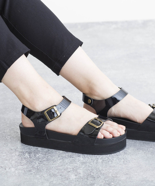 LUGG NAGG(ラグナグ)の「プラットフォームストラップサンダル(サンダル・レディース・ブラック/ダークブラウン・22.5cm/23.5cm/24.5cm)」の10枚目の写真