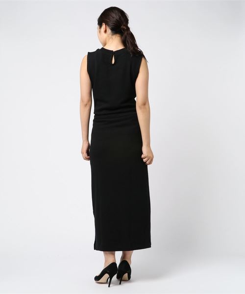 MIIA（ミーア）の「ボトルネックリブワンピース（ワンピース）」 - WEAR