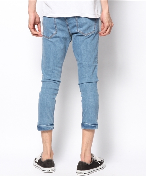 WEGO（ウィゴー）の「WEGO/センタープレスクロップドデニムパンツ（デニムパンツ・メンズ・ダークインディゴブルー/ライトインディゴブルー・MEDIUM/LARGE）」の4枚目の写真