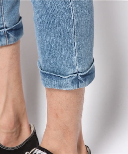 WEGO（ウィゴー）の「WEGO/センタープレスクロップドデニムパンツ（デニムパンツ・メンズ・ダークインディゴブルー/ライトインディゴブルー・MEDIUM/LARGE）」の9枚目の写真