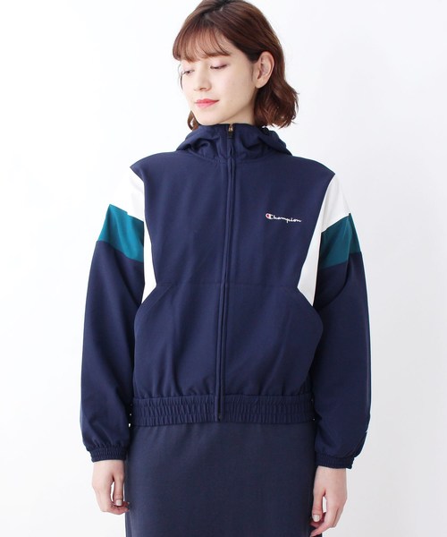 Champion(チャンピオン)の「Champion フード付き配色ブルゾン(ブルゾン・レディース・ホワイト系9/ネイビー系5/イエロー系7・02/03)」の4枚目の写真