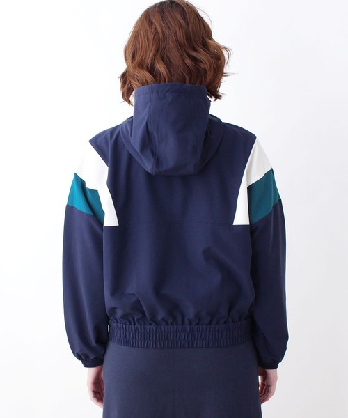 Champion(チャンピオン)の「Champion フード付き配色ブルゾン(ブルゾン・レディース・ホワイト系9/ネイビー系5/イエロー系7・02/03)」の6枚目の写真