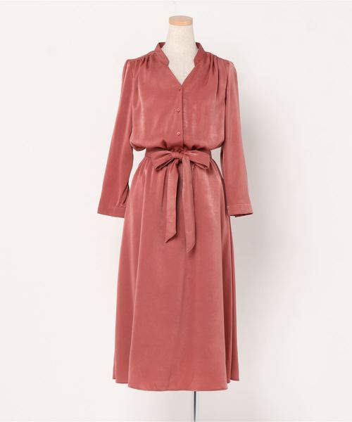 Fonce フォンセ の ｖネックピーチサテンワンピース ワンピース Wear