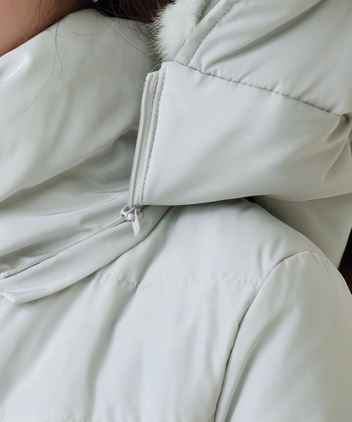ElegChic(エレグシック)の「シェイプアップファー ロング ダウンコート/秋冬 冬 コート キルティング(ダウンジャケット/コート・レディース・ライトグレー/ブラック/ネイビー・L/M)」の13枚目の写真