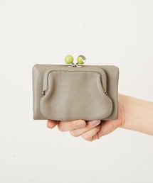 ear PAPILLONNER（イアパピヨネ）の「《WEB限定》牛革がま口折り財布（財布）」