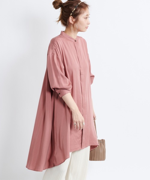 DouDou（ドゥドゥ）の「【新色追加】バックフレアチュニックブラウス（シャツ/ブラウス・レディース・ピンク/スミクロ/グレイッシュベージュ/オフホワイト・FREE）」の16枚目の写真