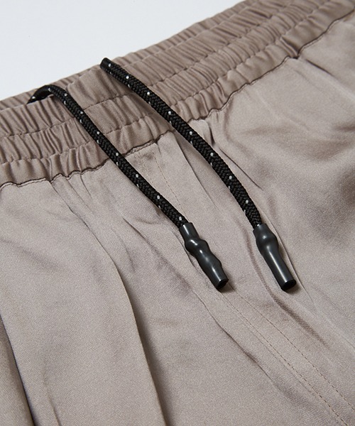 bal(バル)の「【2021春夏】RAYON ELASTIC WAIST SHORT(その他パンツ・メンズ・ブラック/グレー・MEDIUM/LARGE/X-LARGE)」の11枚目の写真