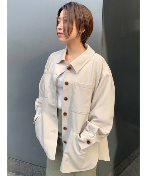 MURUA（ムルーア）の「イレヘムシャツブルゾン（ブルゾン・レディース・ベージュ/グリーン/アイボリー・FREE）」の2枚目の写真