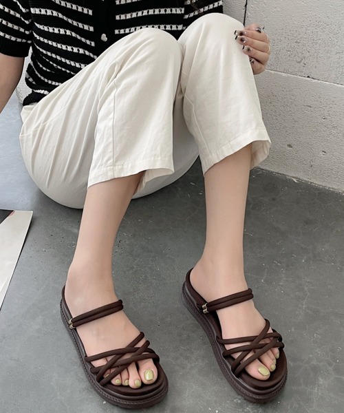 Shoes in Closet（シューズインクローゼット）の「軽量厚底 2WAY クロスストラップ / コード スポーツサンダル 7437（サンダル・レディース・ブラック系その他2/ブラック系その他6/ブラウン系その他6/ベージュ系その他6/ブラウン系その他2/ピンク系/ベージュ系/ブルー系/グレー/ブラウン系その他・M/3L/S/XS/L/LL/4L/5L）」の14枚目の写真