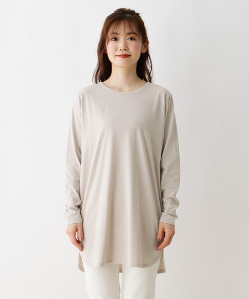 SHOO・LA・RUE(シューラルー)の「◆【S-3L】ラウンドヘムクルーネックカットソー(Tシャツ/カットソー・レディース・ナチュラル/アイボリー/ベージュ系その他6/ブラック・02/04/03/01/05)」の5枚目の写真