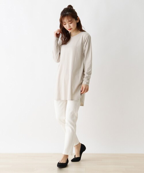 SHOO・LA・RUE(シューラルー)の「◆【S-3L】ラウンドヘムクルーネックカットソー(Tシャツ/カットソー・レディース・ナチュラル/アイボリー/ベージュ系その他6/ブラック・02/04/03/01/05)」の19枚目の写真