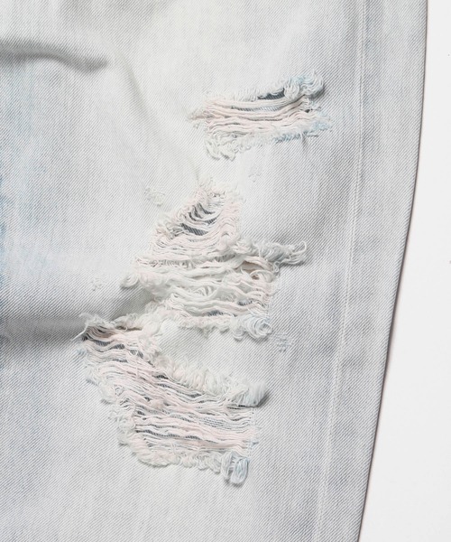 LEGENDA（レジェンダ）の「レジェンダ ハードブリーチ クラッシュ デニムパンツ / LEGENDA Hard Bleach Crash Denim Pants （デニムパンツ・メンズ・ライトインディゴブルー・1/3/2）」の2枚目の写真