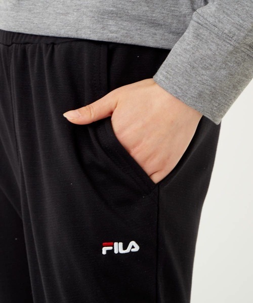 FILA(フィラ)の「【FILA:フィラ】レディーススウェットパンツ(スウェットパンツ・レディース・ブラック/パープル/ネイビー/杢グレー・SMALL/MEDIUM/LARGE/X-LARGE)」の21枚目の写真