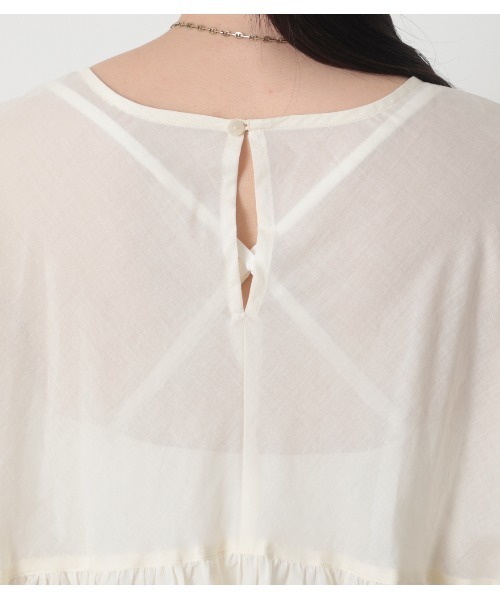 crie conforto（クリーコンフォルト）の「スクエアギャザーＢＬ（シャツ/ブラウス・レディース・ブラック/オフホワイト/イエロー・FREE）」の20枚目の写真