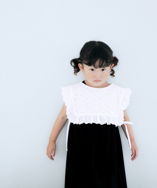 LOWRYS FARM（ローリーズファーム）の「カットワークシシュウツケエリ　951601（付け襟・キッズ・ブラック/オフホワイト・FREE）」の2枚目の写真