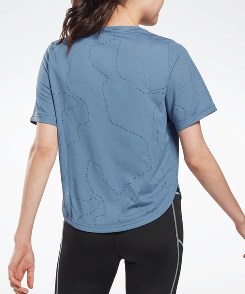 Reebok(リーボック)の「ユナイテッド バイ フィットネス パーフォレーテッド Tシャツ / United By Fitness Perforated Tee(Tシャツ/カットソー・レディース・ブラック/ブルー・LARGE/X-LARGE/XX-LARGE/MEDIUM/SMALL/X-SMALL)」の10枚目の写真