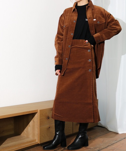 Lee(リー)の「Lee/リー 細畝コーデュロイ リラックスシャツ(シャツ/ブラウス・レディース・パープル/ブラウン・SMALL/MEDIUM)」の20枚目の写真