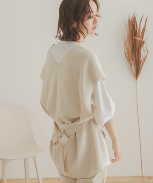 SENSE OF PLACE by URBAN RESEARCH（センスオブプレイスバイアーバンリサーチ）の「Vネックコクーンベスト（ベスト・レディース・ブラック/ライトブルー/ライトベージュ/アイボリー・ONE）」の13枚目の写真