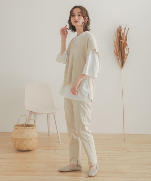 SENSE OF PLACE by URBAN RESEARCH（センスオブプレイスバイアーバンリサーチ）の「Vネックコクーンベスト（ベスト・レディース・ブラック/ライトブルー/ライトベージュ/アイボリー・ONE）」の18枚目の写真