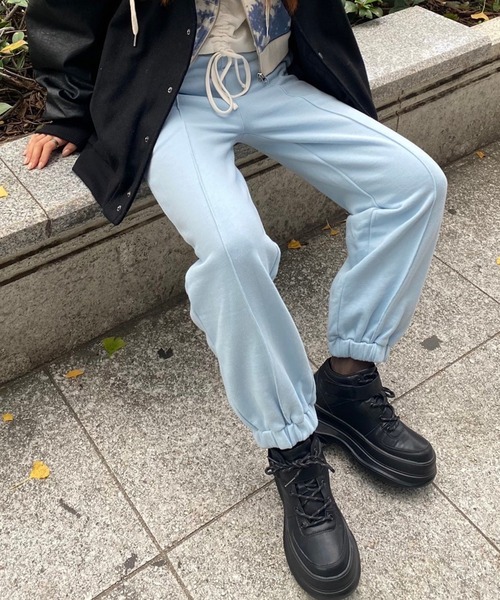 WEGO（ウィゴー）の「WEGO/ピンタックJOGイージーパンツ（スウェットパンツ・レディース・ホワイト/ブラック/ダークグリーン/オートミール/ブラック系その他/オレンジ/ネイビー/アニマル/レッド/サックスブルー/グリーン/その他2/その他1・FREE）」の9枚目の写真