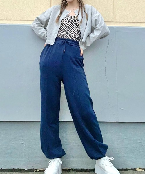 WEGO（ウィゴー）の「WEGO/ピンタックJOGイージーパンツ（スウェットパンツ・レディース・ホワイト/ブラック/ダークグリーン/オートミール/ブラック系その他/オレンジ/ネイビー/アニマル/レッド/サックスブルー/グリーン/その他2/その他1・FREE）」の16枚目の写真